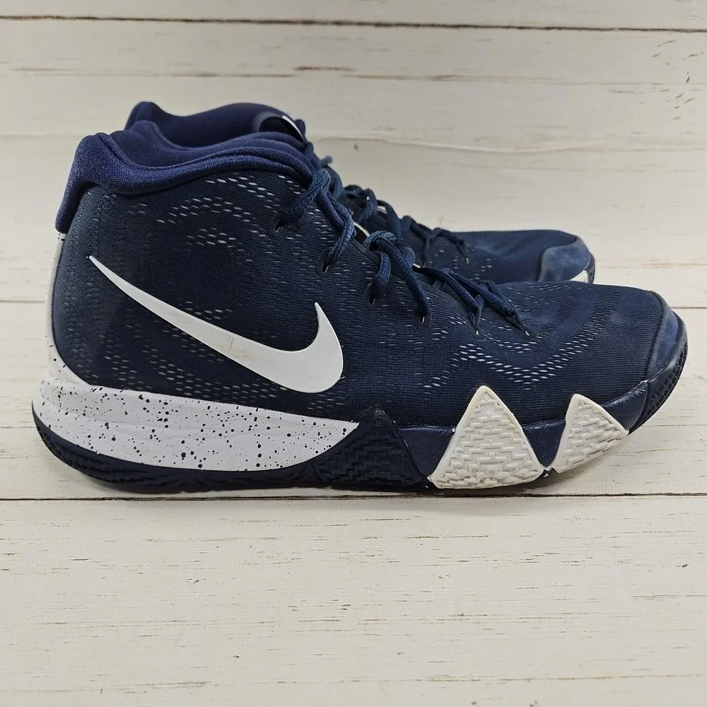 Nike kyrie midnight
